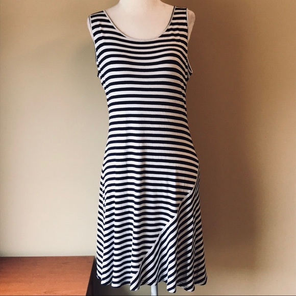 Calvin Klein Dresses & Skirts - Adorable Calvin Klein Dress